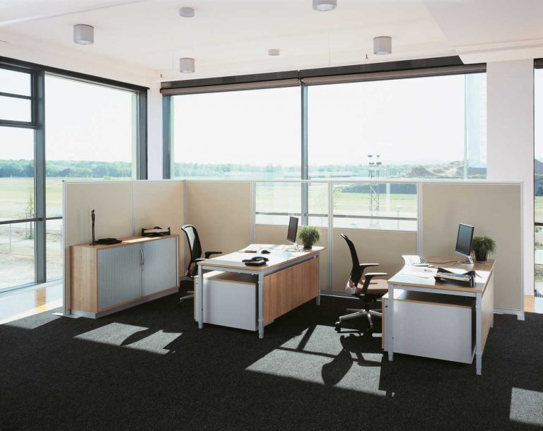 Bürotrend Büromöbel, Büroeinrichtung, Bürotechnik Bielefeld OWL | Hund Büromöbel Schreibtischsystem C4