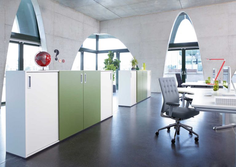 Bürotrend Büromöbel, Büroeinrichtung, Bürotechnik Bielefeld OWL | Hund Büromöbel Schrank Qbix